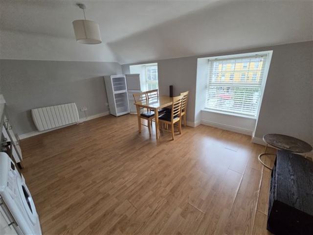 Apartment to rent in Carrickmacross, Ulster