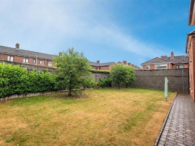 Apartment for rent in Sydenham, Northern Ireland