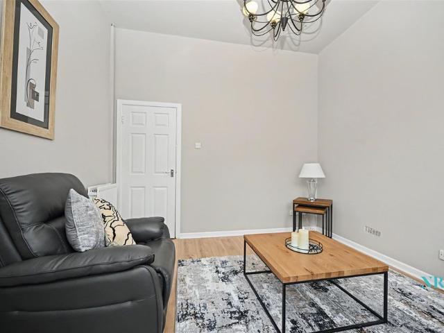 Apartment for rent in The Holyland, Northern Ireland