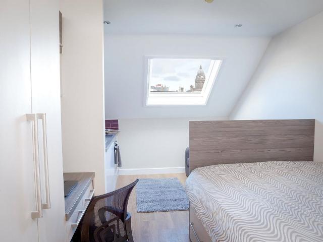Studio for rent in Woodhouse, West Yorkshire