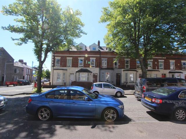 Apartment for rent in Queen's Quarter, Northern Ireland