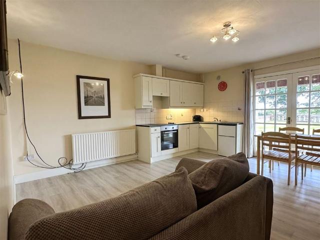 Apartment to rent in Gorteeny, Connacht
