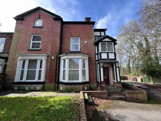 Apartment for rent in Doffcocker, Lee Bank
