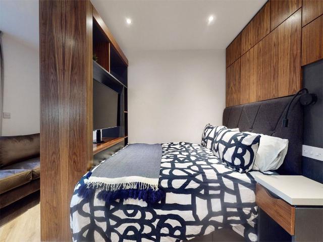 Studio for rent in Civic Quarter, Manchester