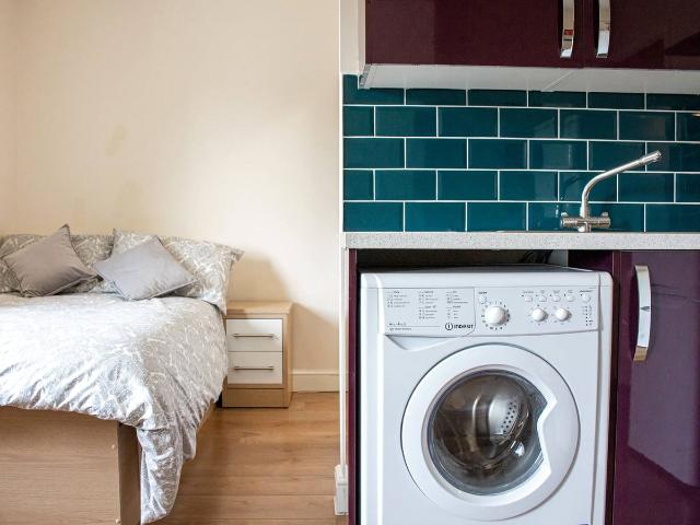 Studio for rent in Arena Quarter, Leeds