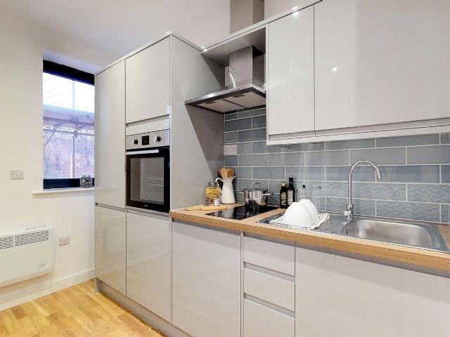 Studio for rent in City Centre, South Yorkshire