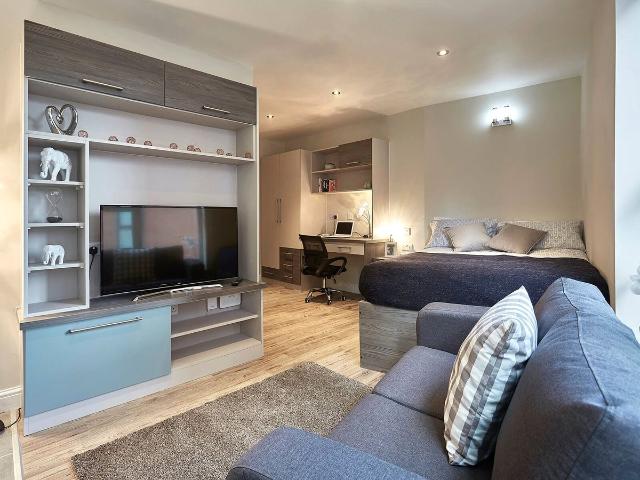 Studio for rent in Blackfriars, Salford