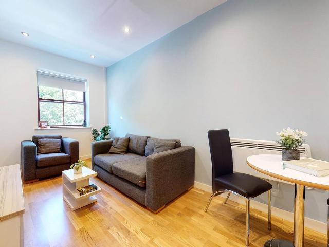 Apartment for rent in Woodhouse, West Yorkshire
