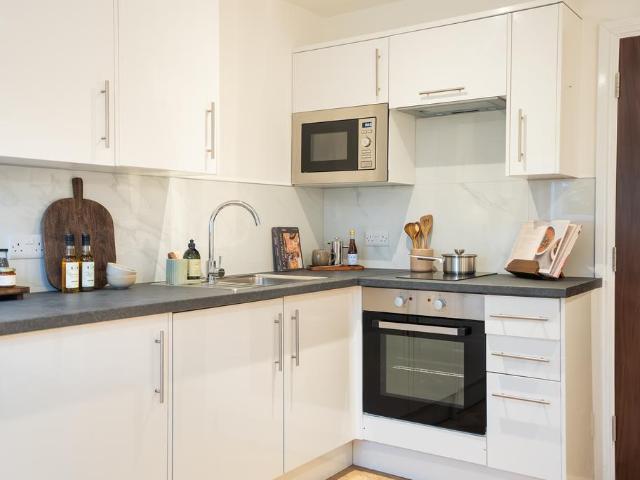 Apartment for rent in Hyde Park, West Yorkshire