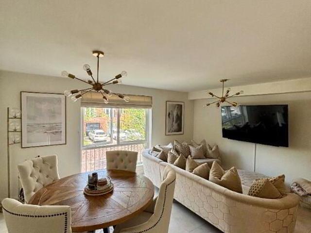 Apartment for rent in Finaghy, Northern Ireland