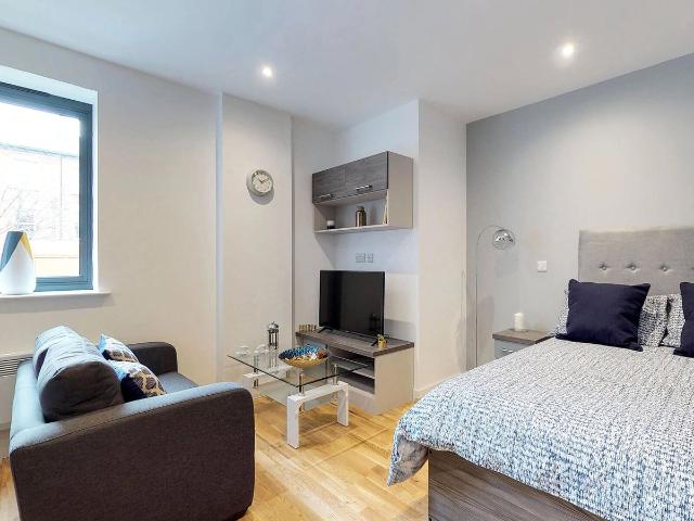 Studio for rent in City Centre, South Yorkshire
