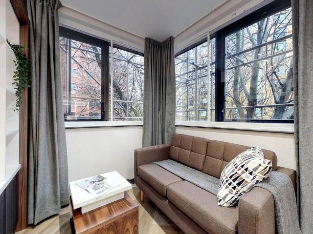 Studio for rent in Leylands, West Yorkshire
