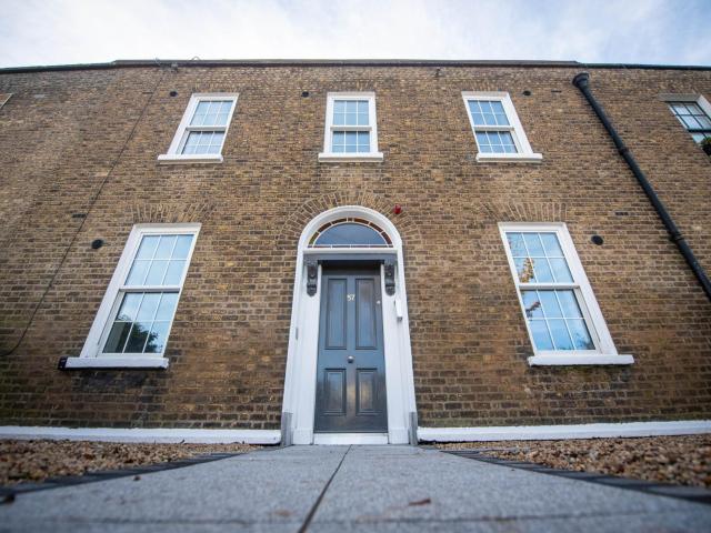 Apartment to rent in Dublin 4, Bluebell