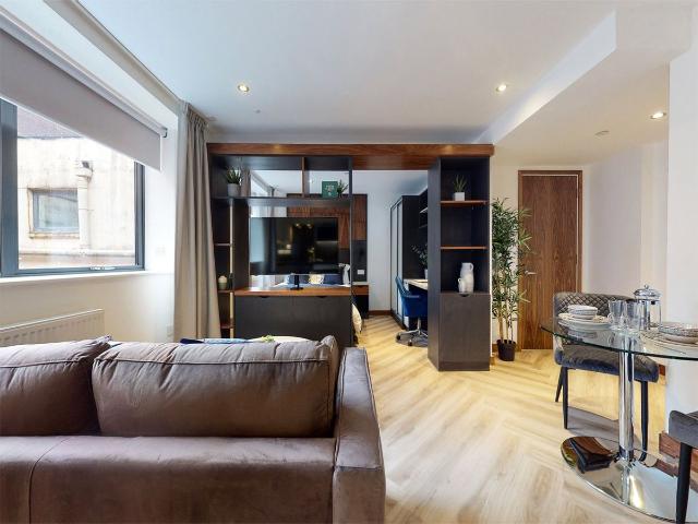 Studio for rent in City Centre, Georgia