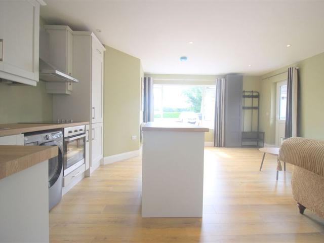 Apartment to rent in Prosperous, North Tipperary