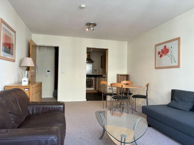 Apartment to rent in Pembroke West A ED, Dublin