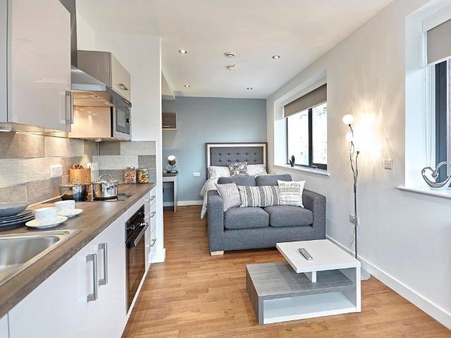 Studio for rent in Camp Field, Leeds