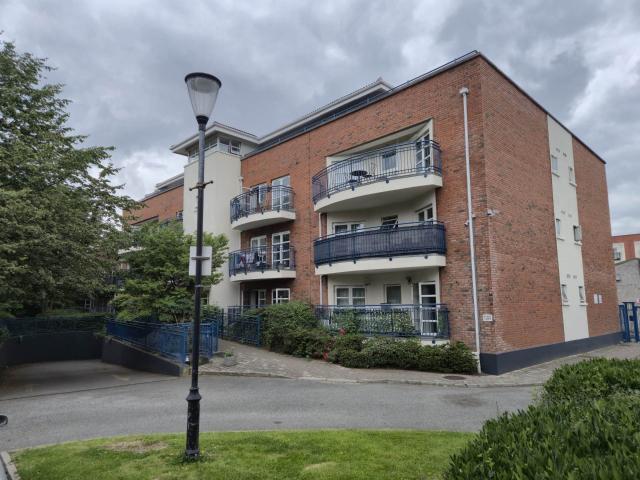 Apartment to rent in Bluebell, North Tipperary