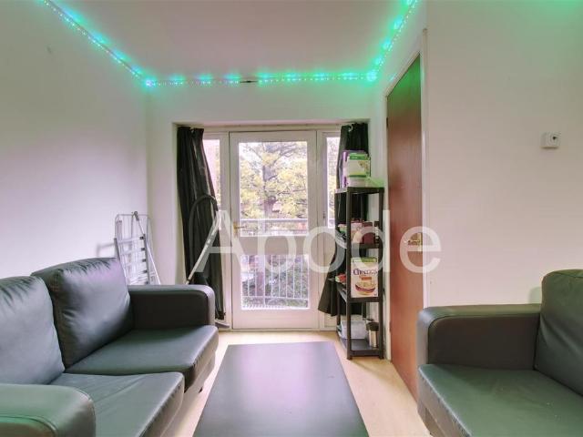 Apartment for rent in Woodhouse, West Yorkshire