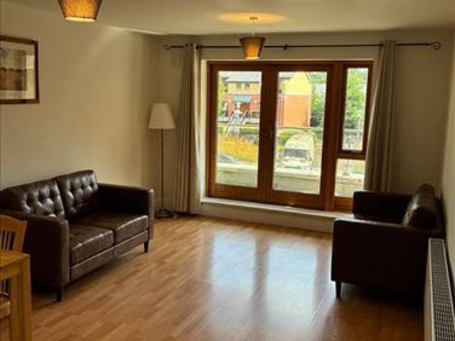 Apartment to rent in Bluebell, North Tipperary