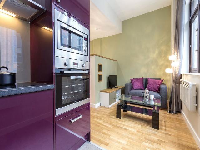 Studio for rent in Woodhouse, West Yorkshire