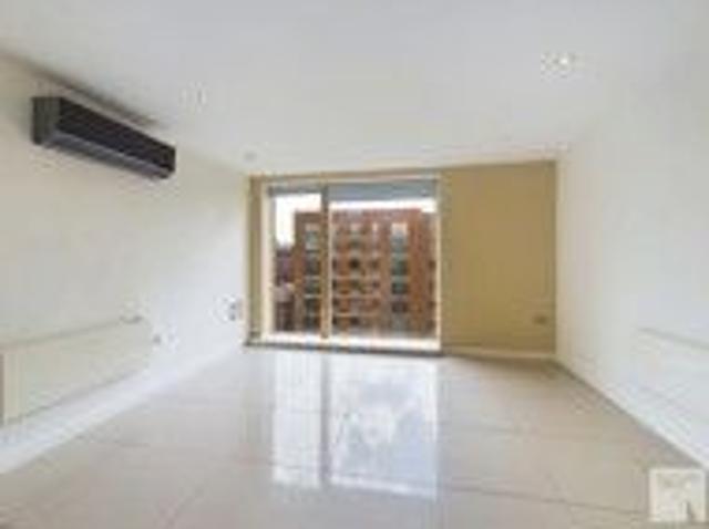 Apartment for rent in City Centre, Georgia