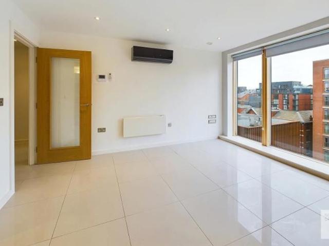 Apartment for rent in City Centre, Georgia