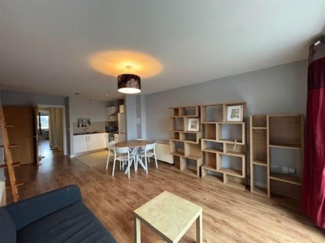 Apartment to rent in Bluebell, North Tipperary