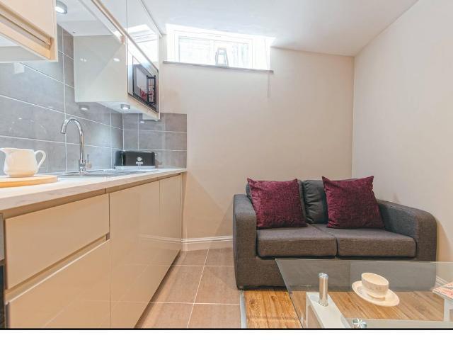 Studio for rent in City Centre, Georgia