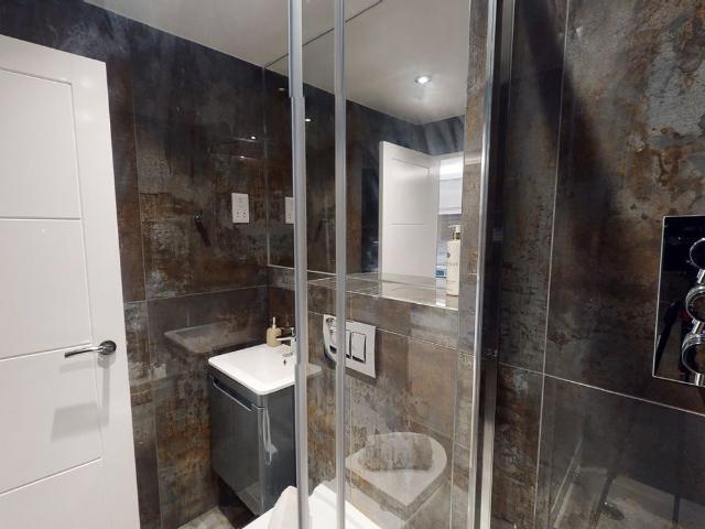 Studio for rent in City Centre, Georgia