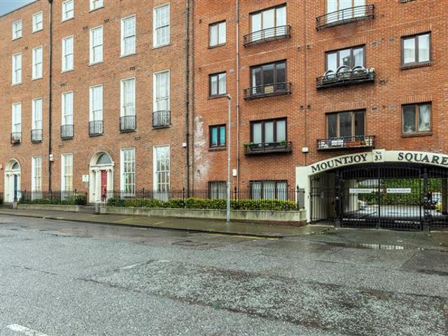 Apartment for sale in Bluebell, North Tipperary
