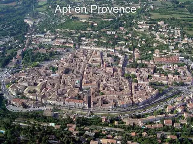Terrain vente à Apt