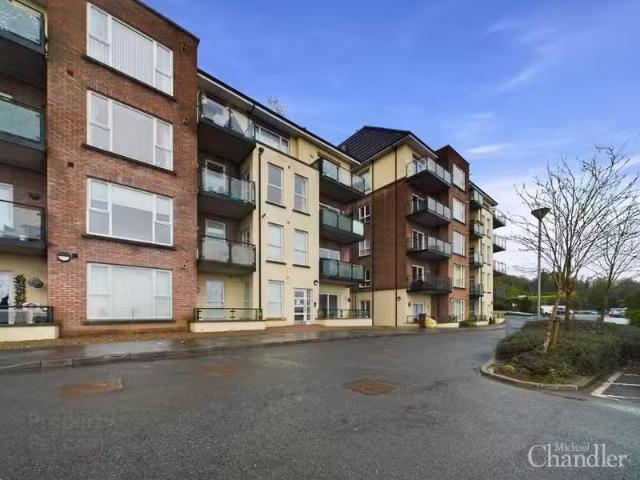 Apartment to rent in Gorteeny, Connacht