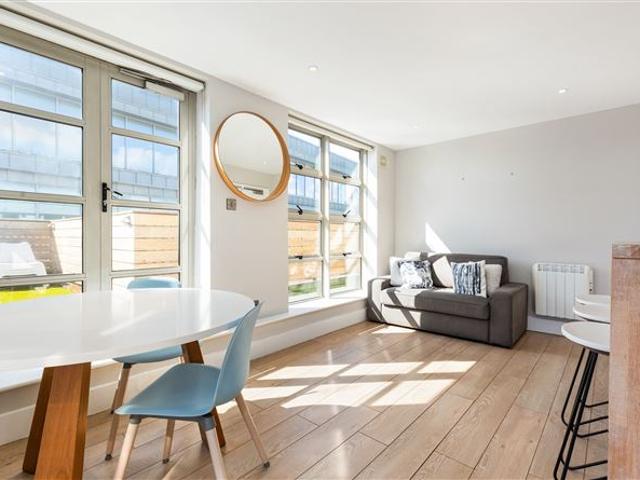 Apartment for sale in Bluebell, North Tipperary