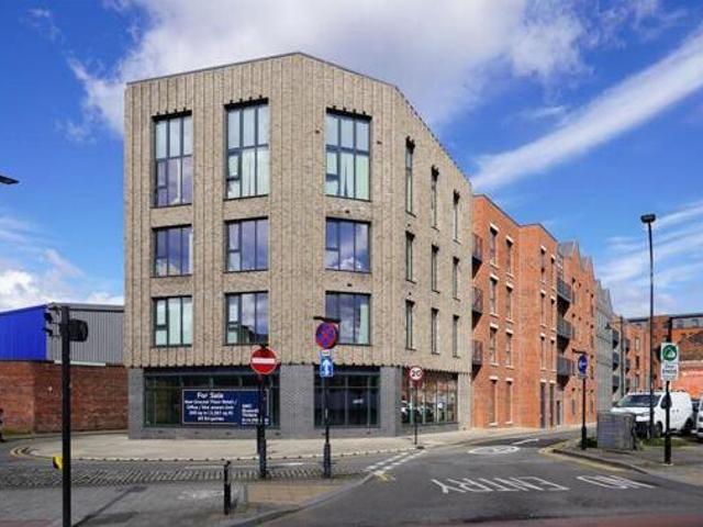 House for sale in Sheffield, South Yorkshire