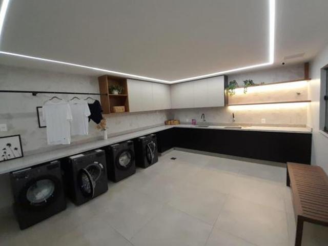 Apartamento venda em Região Geográfica Imediata do Distrito Federal, Região Integrada de Desenvolvimento do Distrito Federal e Entorno