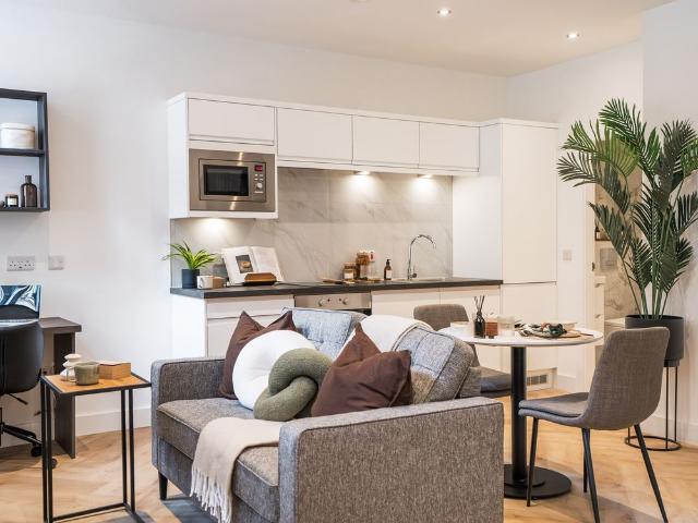 Studio for rent in West Yorkshire