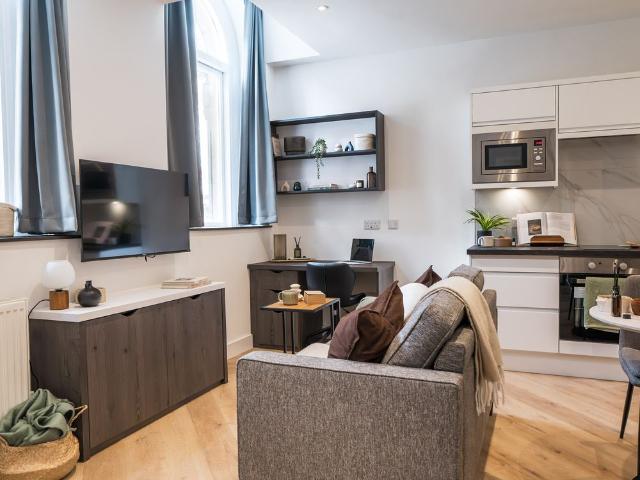 Studio for rent in West Yorkshire