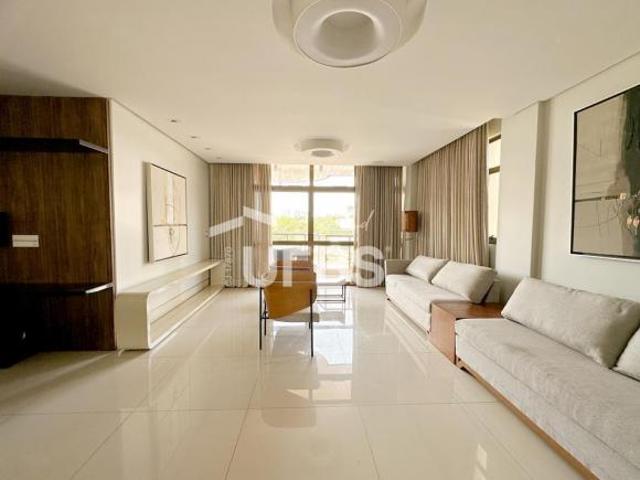Apartamento venda em Região Geográfica Imediata de Goiânia, Goiânia