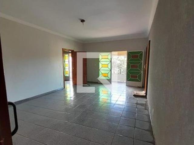 Apartamento aluguel em Região Geográfica Imediata de Uberaba, Uberaba