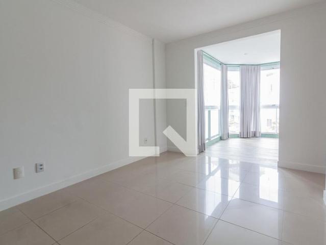 Apartamento aluguel em Abraão, Desterro