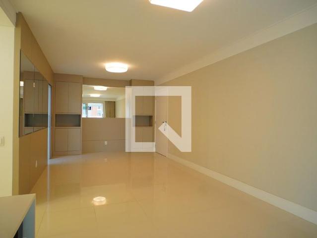 Apartamento aluguel em Morro do Horácio, Florianópolis