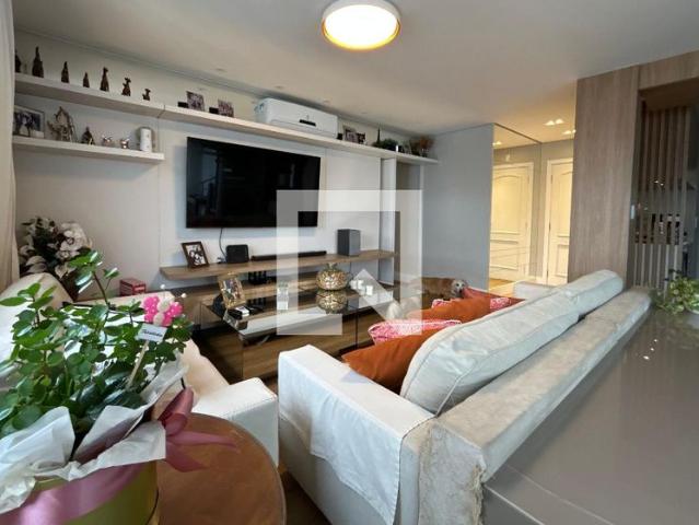 Apartamento aluguel em Região Geográfica Imediata de Florianópolis, Desterro