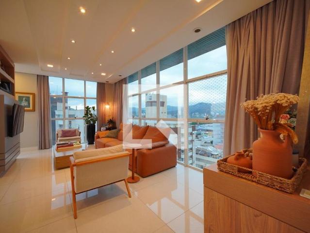 Apartamento aluguel em Região Geográfica Imediata de Florianópolis, Desterro