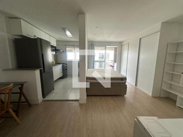 Apartamento aluguel em Região Imediata de São Paulo, Região Metropolitana de São Paulo