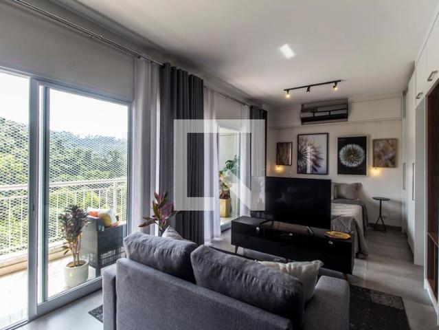 Apartamento aluguel em Região Imediata de São Paulo, Região Metropolitana de São Paulo