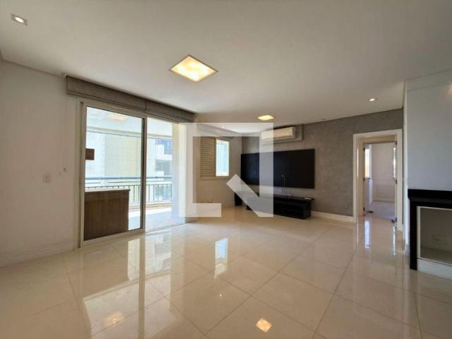 Apartamento aluguel em Região Imediata de São Paulo, Região Metropolitana de São Paulo
