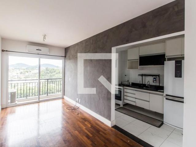 Apartamento aluguel em Região Imediata de São Paulo, Região Metropolitana de São Paulo