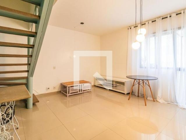 Apartamento aluguel em Região Imediata de São Paulo, Região Metropolitana de São Paulo