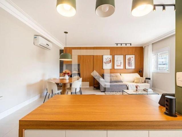 Apartamento venda em Região Imediata de São Paulo, Região Metropolitana de São Paulo